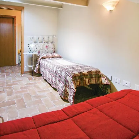 Appartement Three-bedroom In *