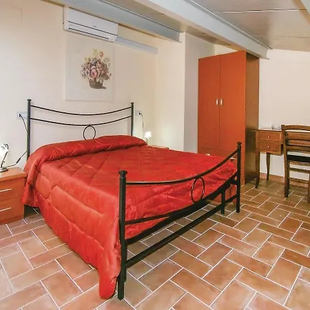 Appartement Three-bedroom In